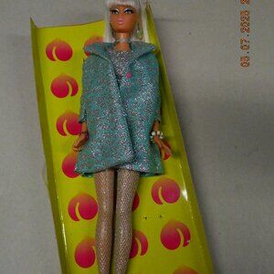 Momoko Sekiguchi “Wild & Sexy Tune” Fashion Doll.